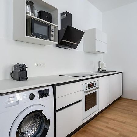 Elegant 1Br Suite, City Close By Hm Wien Exterior foto